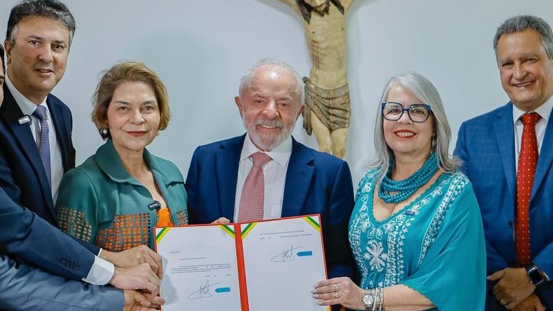 Prefeitura de Itiúba confirma reajuste de 5,4% do piso do magistério na folha de janeiro